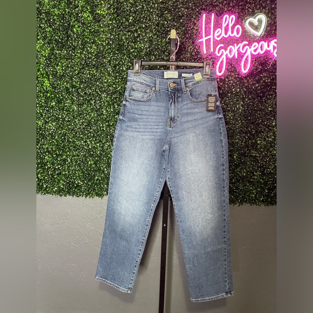 RE Generation by Celebrity Pink High Rise Jeans